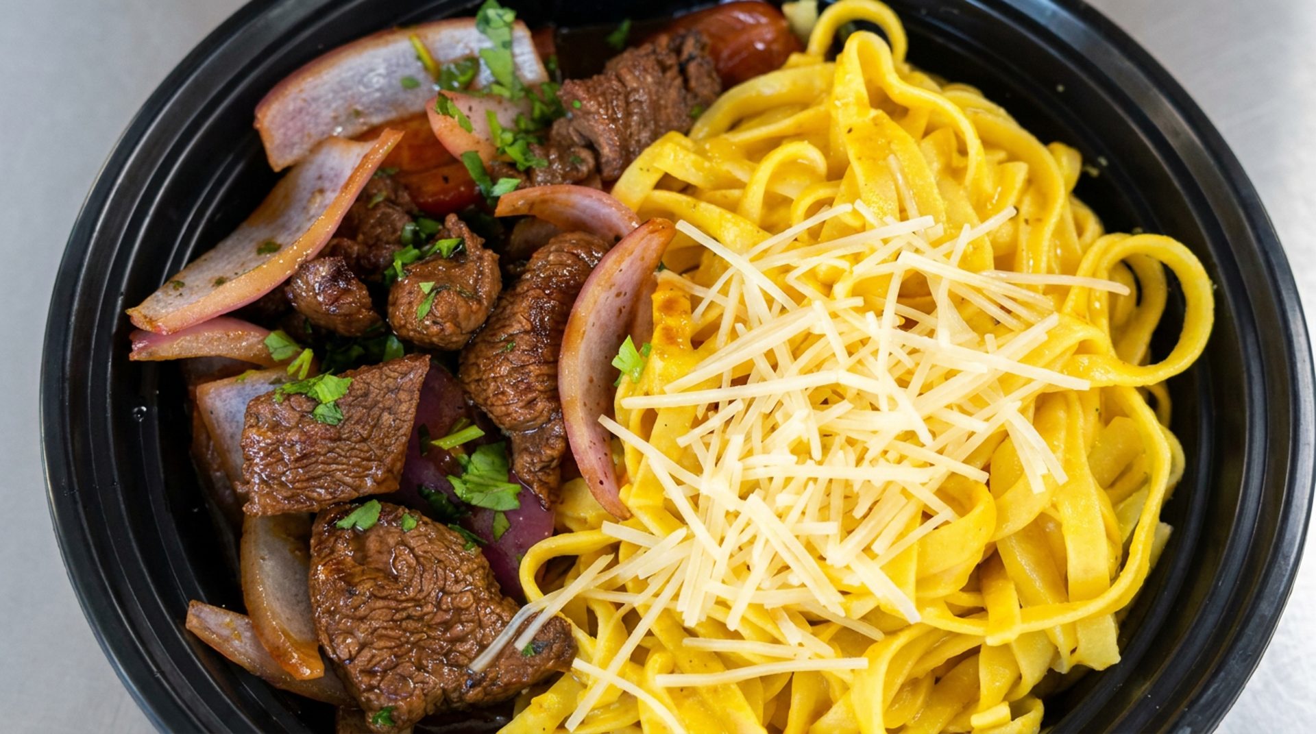 Lomo saltado