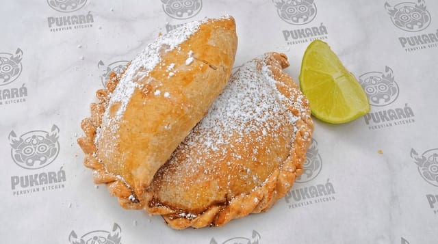 Beef Empanadas (2 pcs).